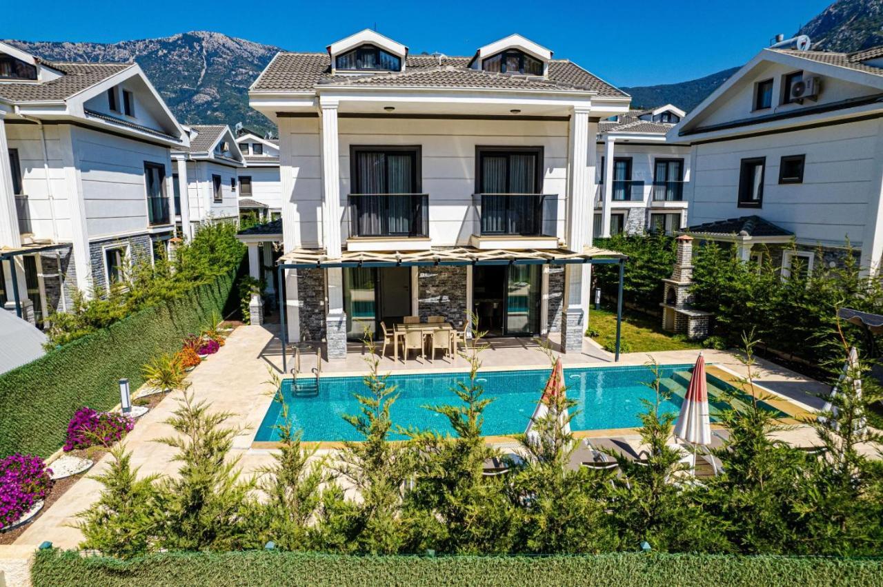 4 Bedroom Holiday Villa in Hisarönü Ölüdeniz- Hisar 4 Fethiye Exterior foto