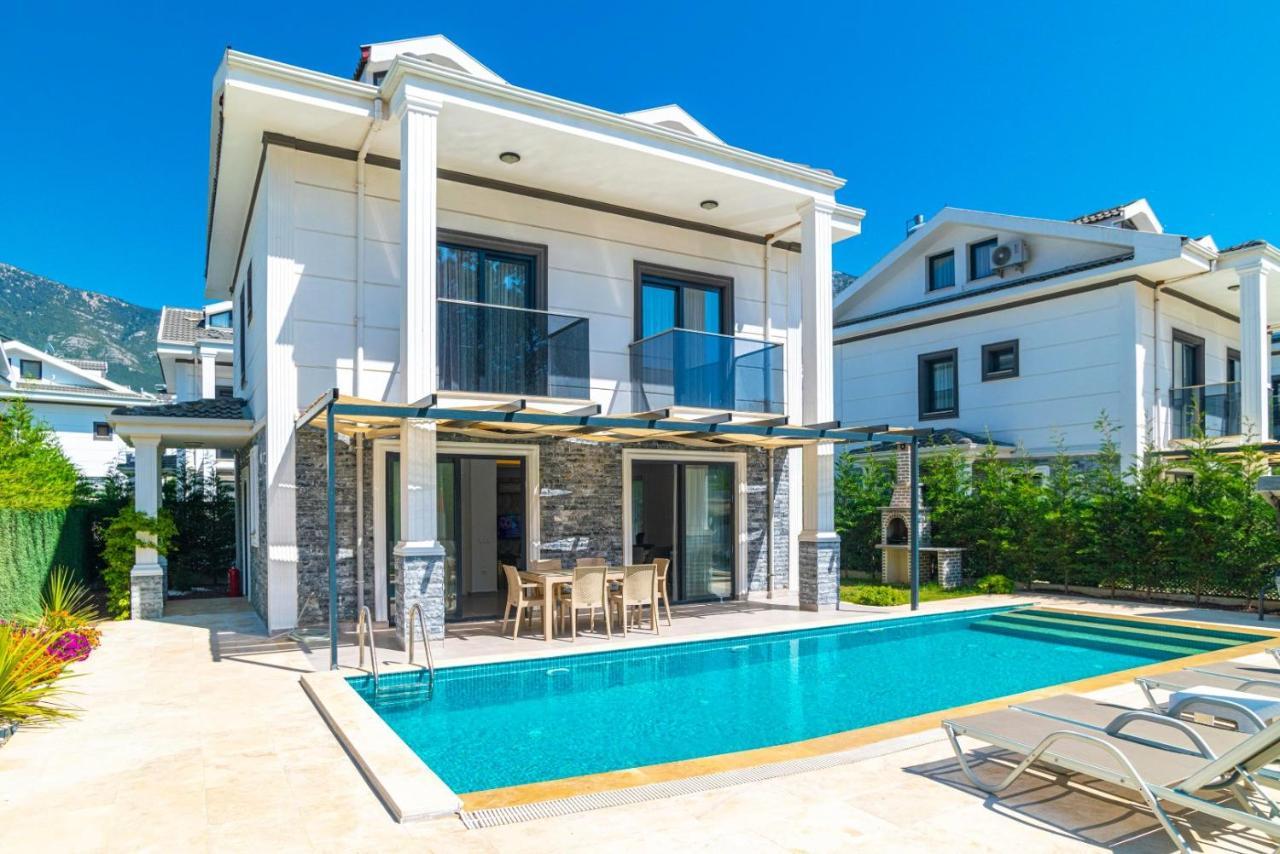 4 Bedroom Holiday Villa in Hisarönü Ölüdeniz- Hisar 4 Fethiye Exterior foto