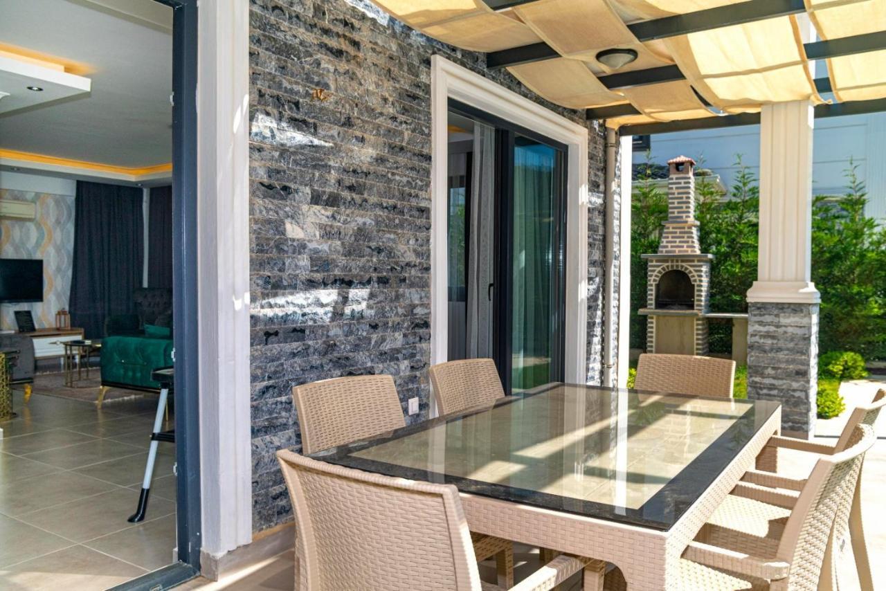 4 Bedroom Holiday Villa in Hisarönü Ölüdeniz- Hisar 4 Fethiye Exterior foto