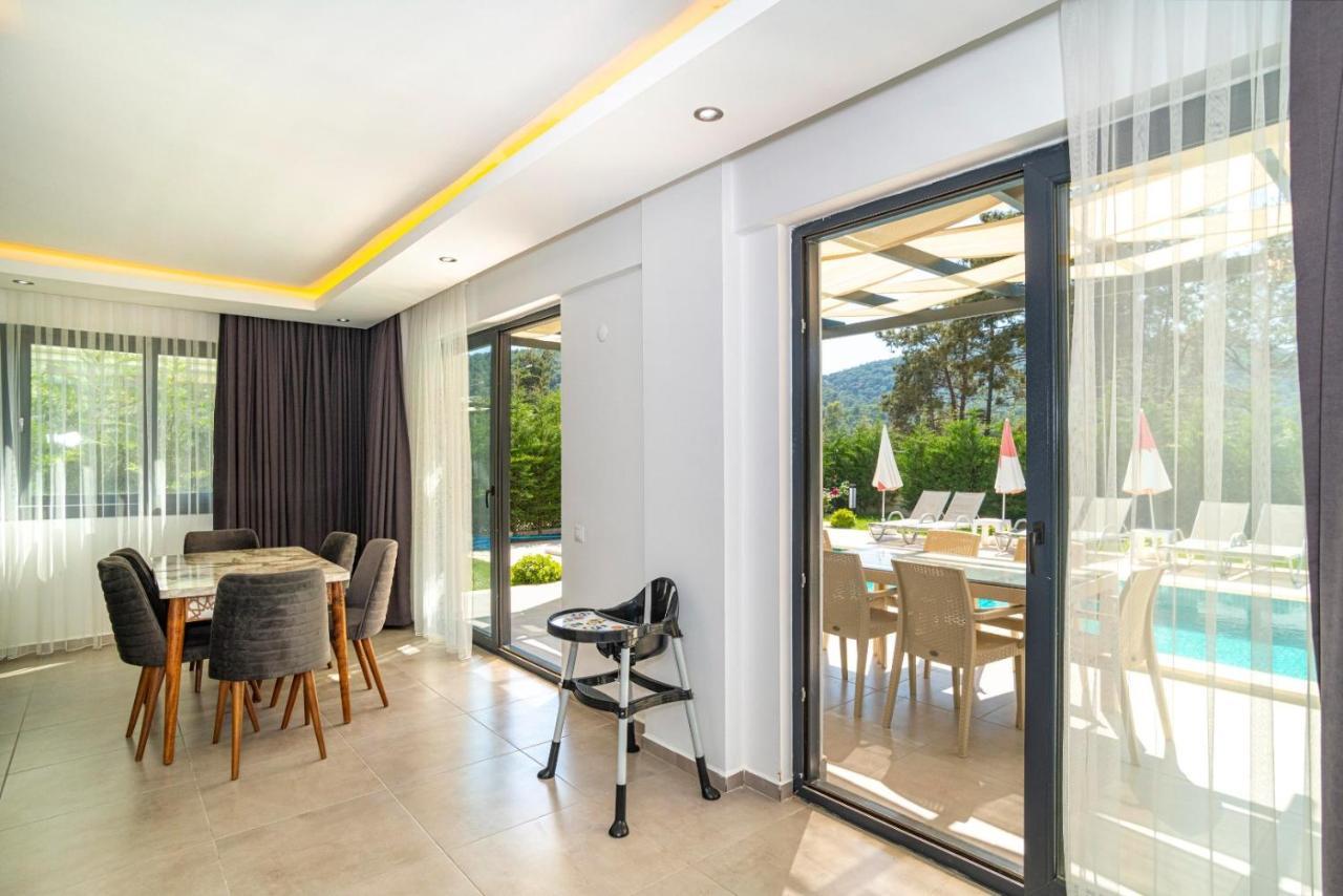 4 Bedroom Holiday Villa in Hisarönü Ölüdeniz- Hisar 4 Fethiye Exterior foto