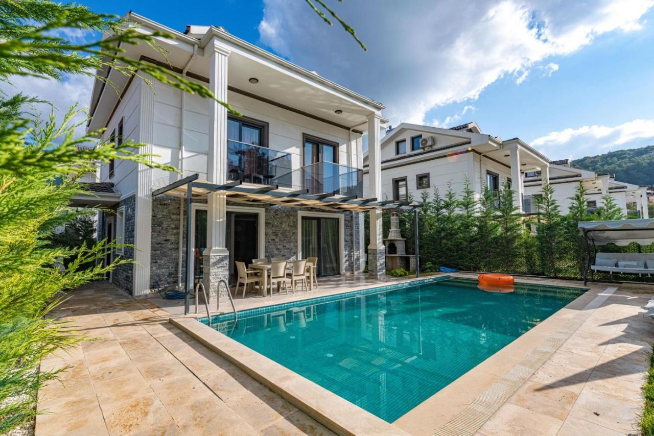 4 Bedroom Holiday Villa in Hisarönü Ölüdeniz- Hisar 4 Fethiye Exterior foto